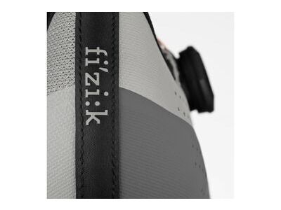 Fizik R4 Tempo Overcurve Wide Grey/Red click to zoom image