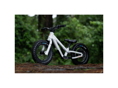 Kids Ride Shotgun Dirt Hero 12" With Brake click to zoom image