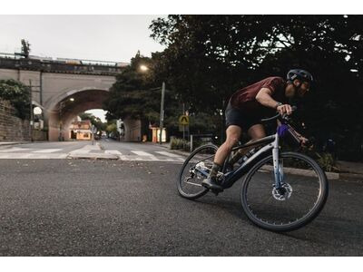 Marin Bikes Lombard E1 click to zoom image