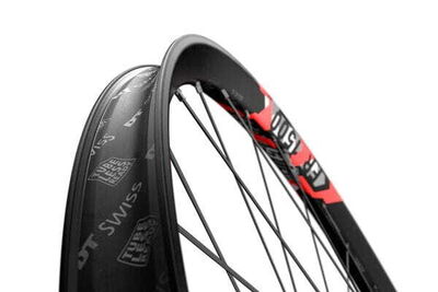 DT Swiss FR 1500 wheel, 30 mm rim, 27.5 inch rear click to zoom image