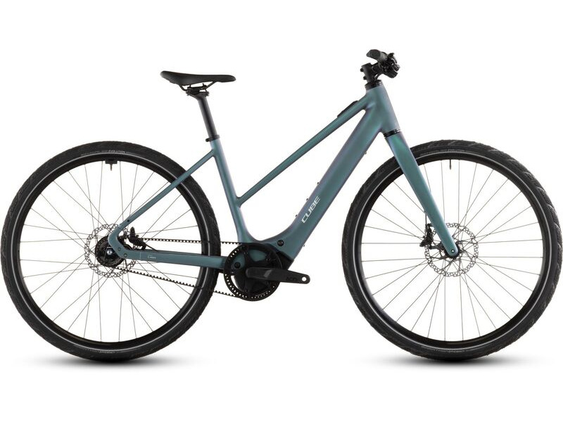 Cube Bikes Editor Hybrid Slt 400x click to zoom image