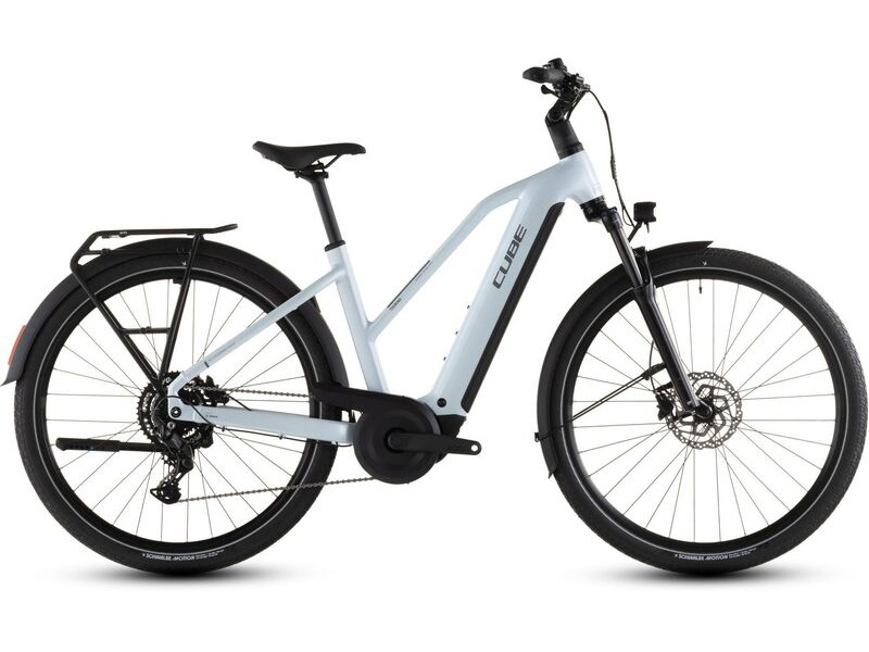 Cube Bikes Touring Hybrid One 600 click to zoom image