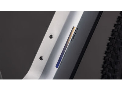 Cube Bikes Reaction Hybrid One 800 click to zoom image