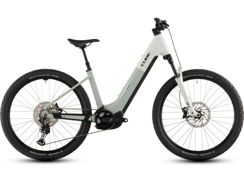 Cube Bikes Reaction Hybrid Pro 800 click to zoom image