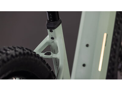 Cube Bikes Reaction Hybrid Pro 800 click to zoom image