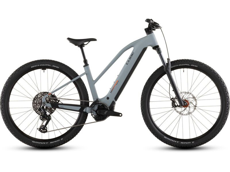Cube Bikes Reaction Hybrid Race 800 click to zoom image