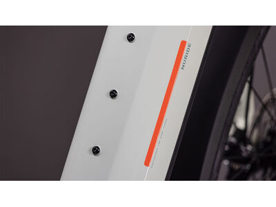 Cube Bikes Nuride Hybrid Performance 600 click to zoom image