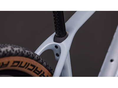 Cube Bikes Reaction C:62 Race click to zoom image