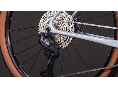 Cube Bikes Reaction C:62 Race click to zoom image