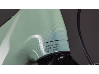 Cube Bikes Stereo Hybrid One44 Hpc Race 800 click to zoom image