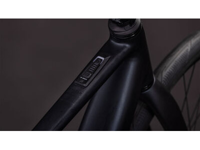 Cube Bikes Editor Hybrid Pro 400x click to zoom image