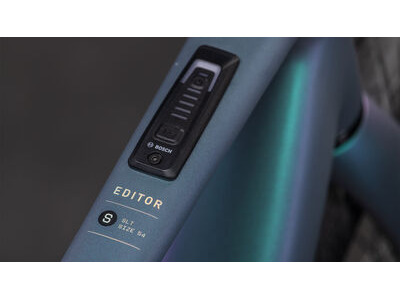 Cube Bikes Editor Hybrid Slt 400x click to zoom image