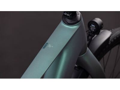 Cube Bikes Kathmandu Hybrid C:62 Slt 400x click to zoom image