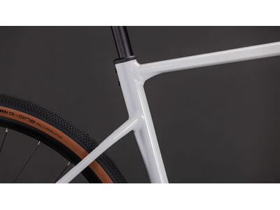 Cube Bikes Nuroad Ex click to zoom image