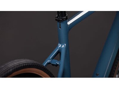 Cube Bikes Nuroad One click to zoom image