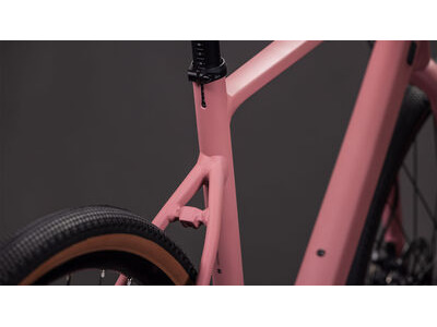 Cube Bikes Nuroad One click to zoom image