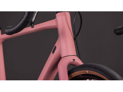 Cube Bikes Nuroad One click to zoom image