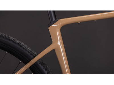 Cube Bikes Nuroad Race click to zoom image