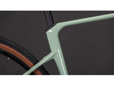 Cube Bikes Nuroad C:62 One click to zoom image