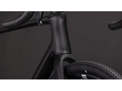 Cube Bikes Nuroad C:62 One click to zoom image