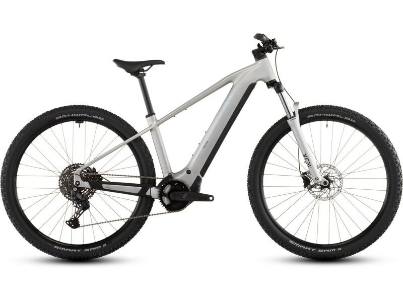 Cube Bikes Reaction Hybrid One 800 click to zoom image
