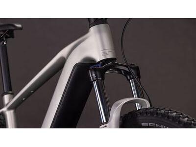 Cube Bikes Reaction Hybrid One 800 click to zoom image