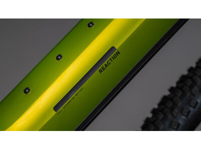 Cube Bikes Reaction Hybrid Race 800 click to zoom image