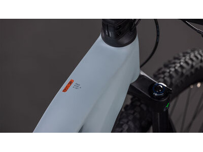 Cube Bikes Reaction Hybrid Race 800 click to zoom image