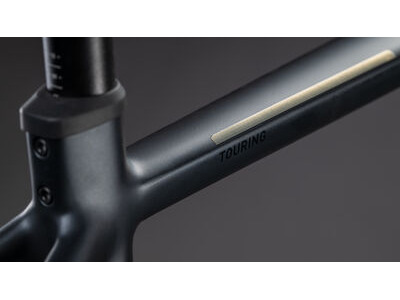 Cube Bikes Touring Hybrid One 600 click to zoom image