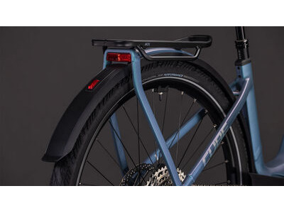 Cube Bikes Kathmandu Hybrid Exc 800 click to zoom image