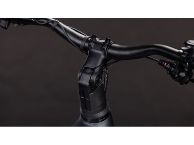 Cube Bikes Kathmandu Hybrid One 800 click to zoom image