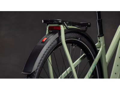 Cube Bikes Kathmandu Hybrid One 800 click to zoom image
