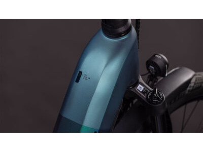 Cube Bikes Kathmandu Hybrid Slt 800 click to zoom image