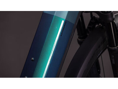 Cube Bikes Kathmandu Hybrid Slt 800 click to zoom image