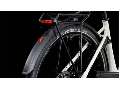 Cube Bikes Supreme Hybrid One 500 click to zoom image