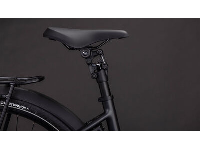 Cube Bikes Supreme Hybrid Comfort Pro 600 click to zoom image