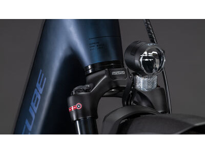 Cube Bikes Supreme Hybrid Deluxe One 600 click to zoom image
