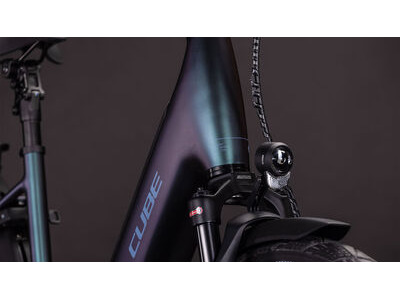 Cube Bikes Supreme Hybrid Deluxe Slt 600 click to zoom image