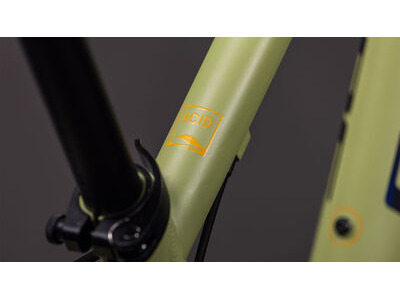 Cube Bikes Acid 240 Fe click to zoom image