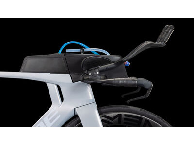 Cube Bikes Aerium C:68x Race Foggrey/white 2025 click to zoom image