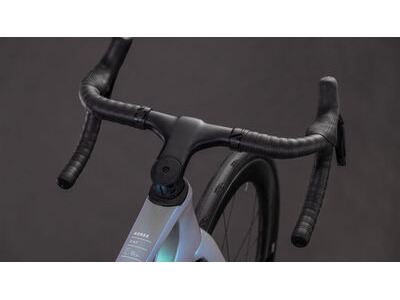Cube Bikes Agree C:62 Slt click to zoom image