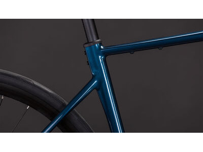 Cube Bikes Attain Pro click to zoom image