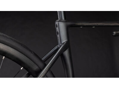 Cube Bikes ATTAIN C:62 RACE click to zoom image