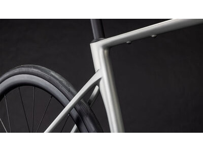 Cube Bikes ATTAIN C:62 SLX click to zoom image