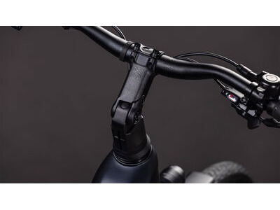 Cube Bikes Touring Hybrid One 600 click to zoom image