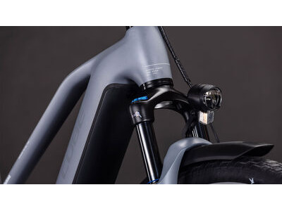 Cube Bikes Touring Hybrid Pro 800 click to zoom image