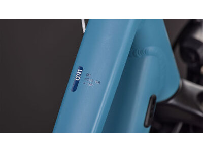 Cube Bikes Touring One click to zoom image