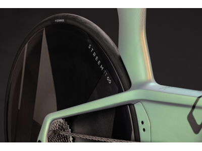 Cube Bikes Aerium C:68x Slt Aero click to zoom image