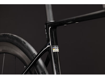 Cube Bikes Attain C:62 Slt click to zoom image