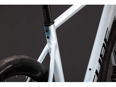 Cube Bikes Attain Race click to zoom image
